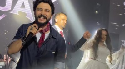 Toyları səhv salıb yarım saat pulsuz oxudu- Video