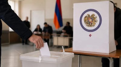 Ermənistan müxalifətində parçalanma: "Təkəbbürlü və yarımçıq savadlı hinduşkalar..." - FOTO