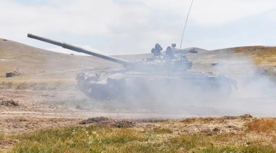 Erməni zabit tank təlimlərində HƏLAK OLDU