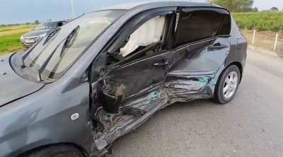 Beyləqanda iki avtomobil toqquşdu, xəsarət alanlar var - FOTO