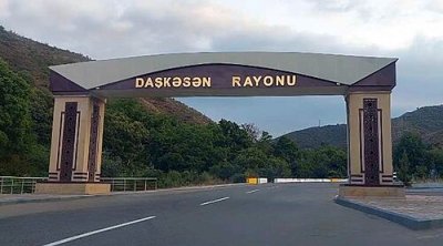 Daşkəsəndə seldən sonra yol çökdü