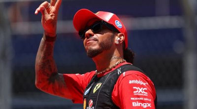 Hemilton "Ferrari" ilə "Formula-1"də ilk Qran-prisini qazandı