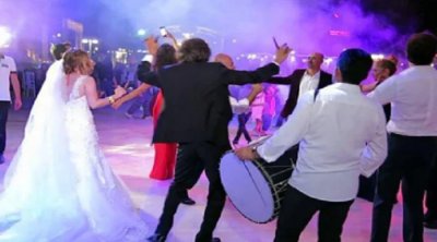 Toydan sonra faciə: yaşlı qadın güllələndi
