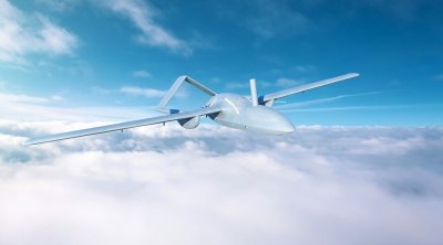 Moskvaya rekord sayda PUA hücumu: 180 dron vuruldu - Aeroportda təxliyə - FOTO