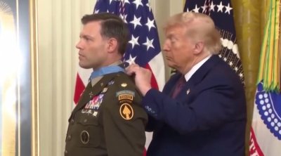 &ldquo;Özümə də &ldquo;Şərəf&rdquo; medalı vermək istəyirdim, dedilər qadağandır&rdquo; &ndash; VİDEO