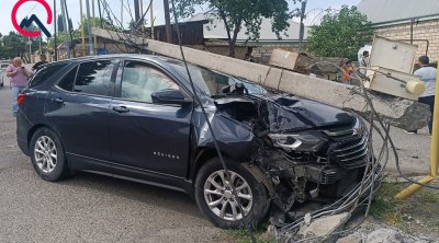 “Chevrolet” əvvəl “Opel”ə, daha sonra işıq dirəyinə çırpıldı - FOTO