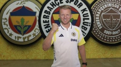 Kuyt yenidən &ldquo;Fənərbağça&rdquo;da