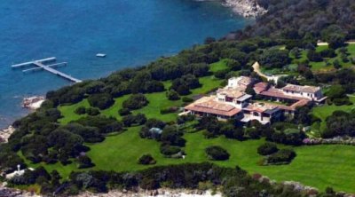 Qətər şeyxi Berluskoninin əfsanəvi villasını 395 milyon dollara aldı – Bunkeri də var