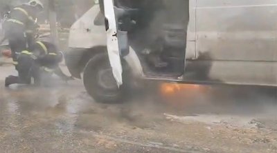 Masazırda &ldquo;Ford&rdquo; yandı - VİDEO