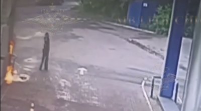 16 yaşlı qız yanacaqdoldurma məntəqəsini yandırdı – ANBAAN VİDEO