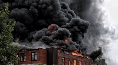 Rusiya dronu Kiyevdə Troyeşina bazarının yaxınlığına düşdü &ndash; FOTO