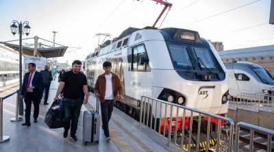 Bakı-Tbilisi qatarına biletlər qalıb?