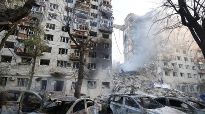 Ukrayna şəhərlərinə KÜTLƏVİ ZƏRBƏLƏR – Ölənlər var – VİDEO
