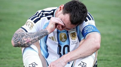 Messi məğlubiyyətə ağladı – VİDEO