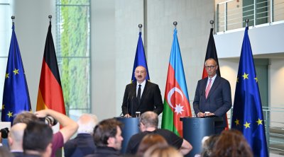 İlham Əliyev və Fridrix Merts mətbuat konfransı keçiriblər - FOTO