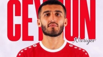 “Araz-Naxçıvan” “Zirə”dən ayrılan futbolçu ilə müqavilə bağladı