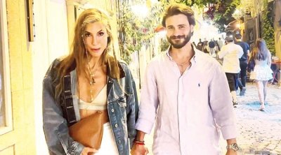 Çağla Şıkel sevgilisi ilə görüntüləndi &ndash; FOTO/VİDEO