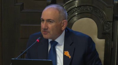 Paşinyan: &ldquo;Kiçik ölkəyik, böyük dövlətlər arasındakı qarşıdurmaya qarışa bilmərik&rdquo;