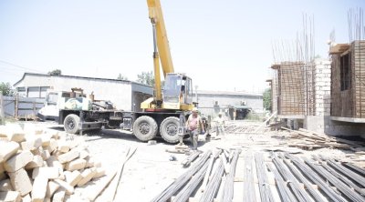 Xaçmazda 86 il əvvəl tikilmiş qəzalı bina yenilənir - FOTO