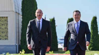 İlham Əliyevin Çolpon-Ata şəhərində rəsmi qarşılanma mərasimi oldu - FOTO