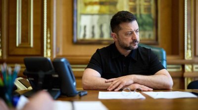 Zelenski tərəfdaş ölkələrdən şikayət etdi: &ldquo;Bizə raket göndərmirlər, gözləyirlər ki&hellip;&rdquo;