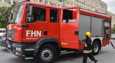 Nərimanovda beşmərtəbəli binada yanğın oldu