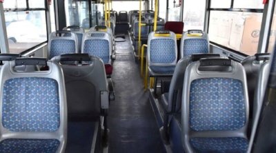 Avtobuslarda məhz buna görə əks istiqamətli oturacaqlar var imiş