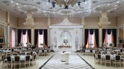 Məşhur şadlıq sarayı 2.5 milyon manata satılır - FOTO