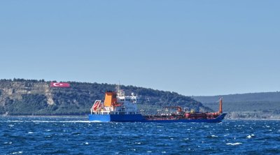 Türkiyə Qara dənizdə gəmilərin keçidini məhdudlaşdırır