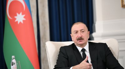 “Hələlik iki istiqamət var: biri Türkiyə, biri İran”