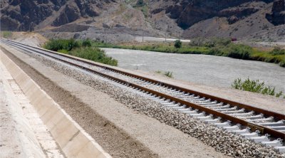 Naxçıvan dəmir yolu şəbəkəsinin yenidən qurulur &ndash; FOTO/VİDEO