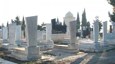 Suraxanıda qəbiristanlıqda ACINACAQLI VƏZİYYƏT - VİDEO