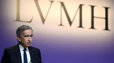 LVMH imperiyasının pərdəarxası: Bernar Arno beş övladı arasında taxt uğrunda gizli mübarizəyə hazırlaşır