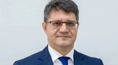 Nazir Rövşən Fətullayevi müdir təyin etdi