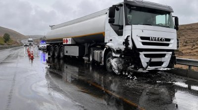 Goranboyda QƏZA: Bir ton yanacaq yola töküldü