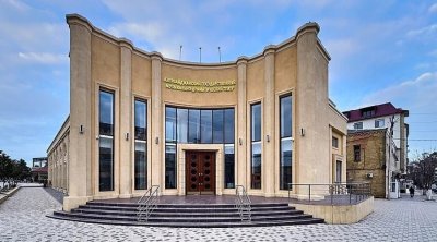 Bu teatra Müslüm Maqomayevin adı veriləcək