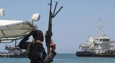 Piratlar Türkiyə üçün silah daşıyan gəmini ƏLƏ KEÇİRDİ