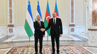 İlham Əliyev Şavkat Mirziyoyevə TƏŞƏKKÜR ETDİ