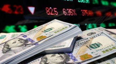 İranda dollar rekord həddə yaxınlaşdı
