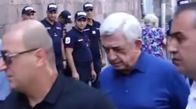 Sarkisyan Korrupsiyaya Qarşı Mübarizə Komitəsinə belə gətirildi – ANBAAN VİDEO