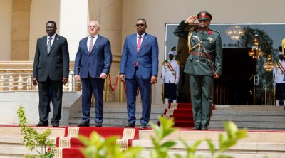 Sudan lideri Azərbaycana gəlmək istəyir – Səfirimizlə mühüm görüşün detalları - FOTO