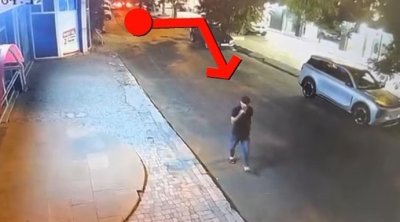 Bakıda QULDURLUQ: Kişini döyüb taladı &ndash; ANBAAN VİDEO