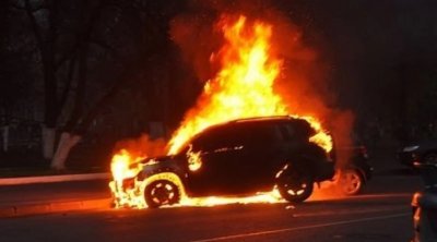 Donetskdə ukraynalı hərbi əsirlərə işgəncə verən rəis müavininin avtomobili partladıldı - VİDEO