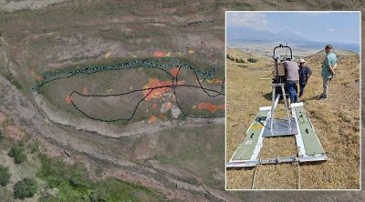 Ağrı dağında Nuhun gəmisinin qalıqları tapılıb? - FOTO