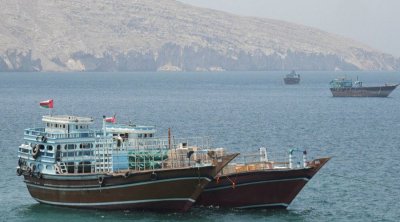 İran Hörmüz boğazından keçidi məhdudlaşdırdı: 30 gəmi saxlanıldı