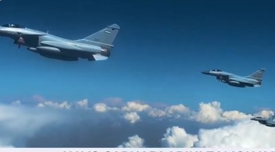Özbəkistan ilk dəfə Çinin J-10CE qırıcılarını nümayiş etdirdi - VİDEO