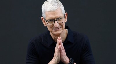 "Apple"ın baş direktoru vəzifəsindən ayrıldı – VİDEO