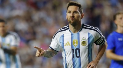 Argentinada bütün matçlar Messinin şərəfinə dayandırılacaq