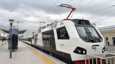 "Azərbaycan Dəmir Yolları" sərnişin daşımasını ARTIRIB