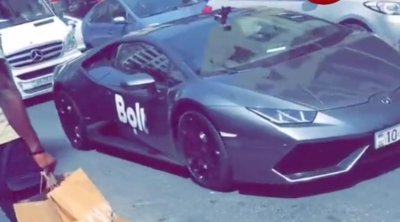 Bakıda sərnişin taksi sifariş etdi: &ldquo;Lamborghini&rdquo; gəldi - VİDEO